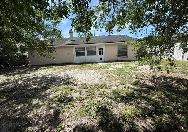 Photo 3 of Single family home for sale at 712 Hazy Meadow Ct, Brandon, FL 33510 | MLS# TB8497644 | Listing updated on 2026-07-01