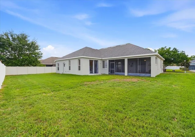 4th image of 445 Amethyst Ave, Auburndale, FL 33823 | MLS# L4961095