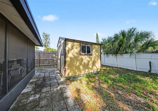 Homes for sale in Tampa, FL | 4015 W Land Ave, Tampa, FL 33616 | MLS# TB8497662