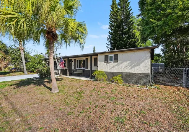 Homes for sale in Tampa, FL | 4015 W Land Ave, Tampa, FL 33616 | MLS# TB8497662