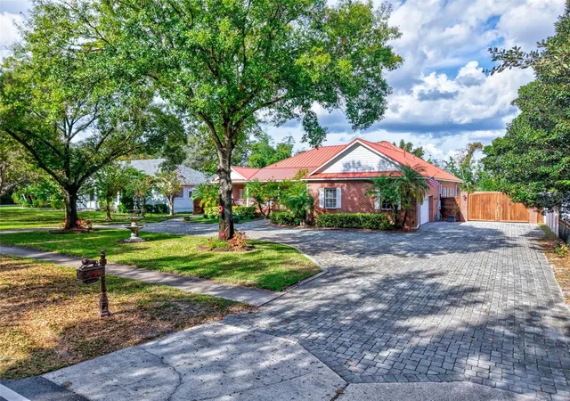 Homes for sale in Windermere, FL | 9663 Gotha Rd, Windermere, FL 34786 | MLS# O6399130