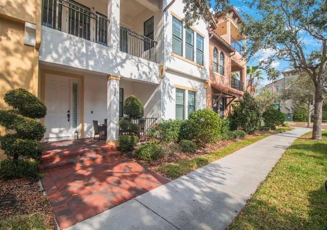 1st image of 4884 Yacht Club Dr, Tampa, FL 33616 | MLS# TB8497678