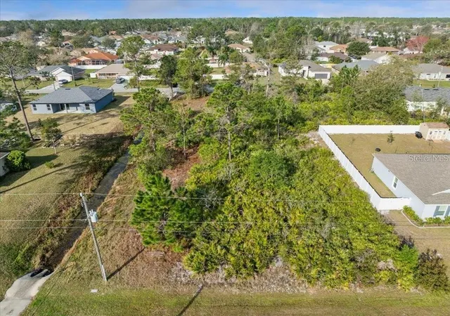 12th image of 10 Rocking Ln, Palm Coast, FL 32164 | MLS# FC317749
