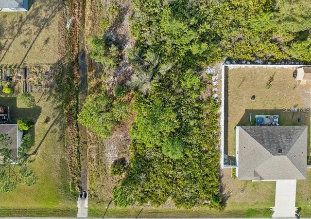 5th image of 10 Rocking Ln, Palm Coast, FL 32164 | MLS# FC317749