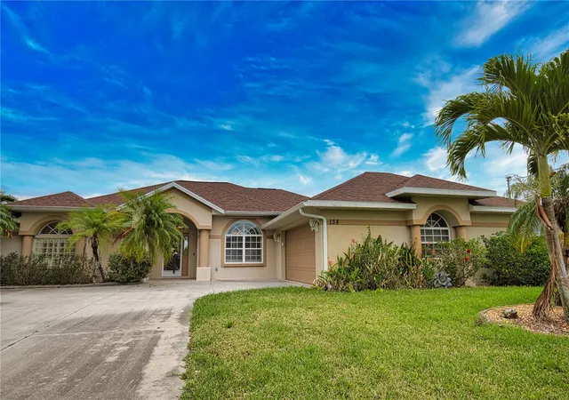 Homes for sale in Rotonda West, FL | 138 Broadmoor Ln, Rotonda West, FL 33947 | MLS# D6147056
