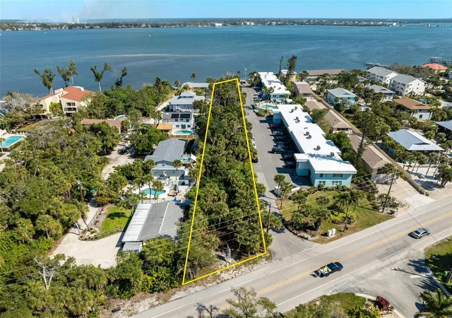 3rd image of 5065 N Beach Rd, Englewood, FL 34223 | MLS# A4690050