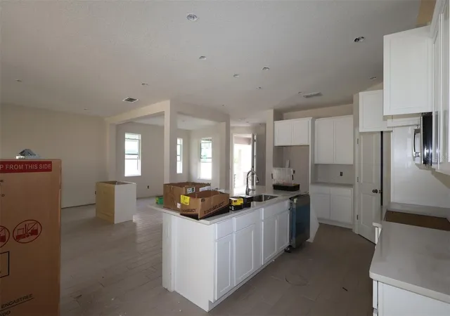 5th image of 6741 Yellow Warbler Bnd, Harmony, FL 34773 | MLS# O6399176