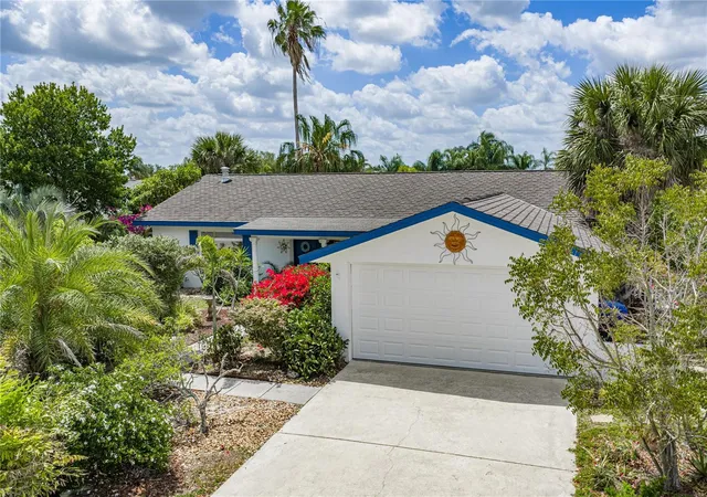 2nd image of 906 Sago Palm Wy, Apollo Beach, FL 33572 | MLS# TB8497725