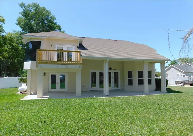 Photo 3 of Sale Pending at 1203 Se 49th Avenue, Ocala, FL 34471 | MLS# OM722802 | Listing updated on 2026-09-13