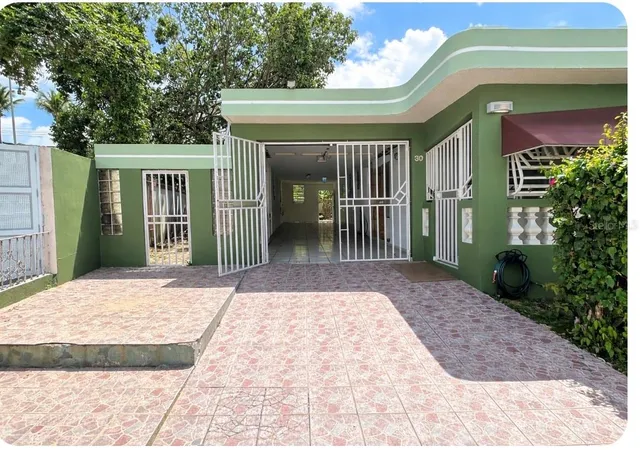Homes for sale in Catano, PR | Calle 2 Las Vegas, Catano, PR 00962 | MLS# PR9120630