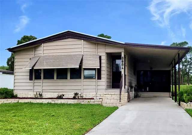 1st image of 2604 Mcdaniel Dr, Kissimmee, FL 34758 | MLS# S5147848