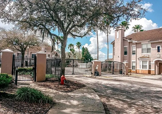 18th image of 10431 Villa View Cir #10431, Tampa, FL 33647 | MLS# TB8497815