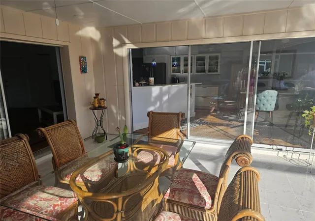 5th image of 43 Windsor Dr, Englewood, FL 34223 | MLS# O6399230