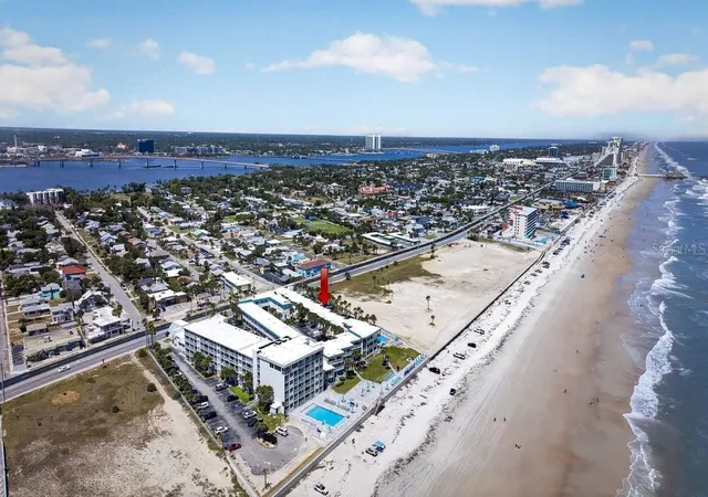 Homes for sale in Daytona Beach, FL | 935 S Atlantic Avenue, Daytona Beach, FL 32118 | Houzeo