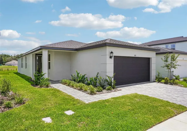 Homes for sale in Lady Lake, FL | 883 Sunshower Dr, Lady Lake, FL 32159 | MLS# TB8497868