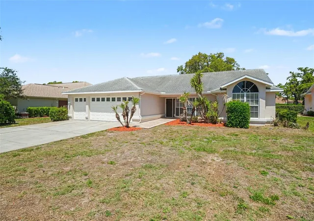 Homes for sale in Weeki Wachee, FL | 9389 Fox Hollow Ln, Weeki Wachee, FL 34613 | MLS# O6399261