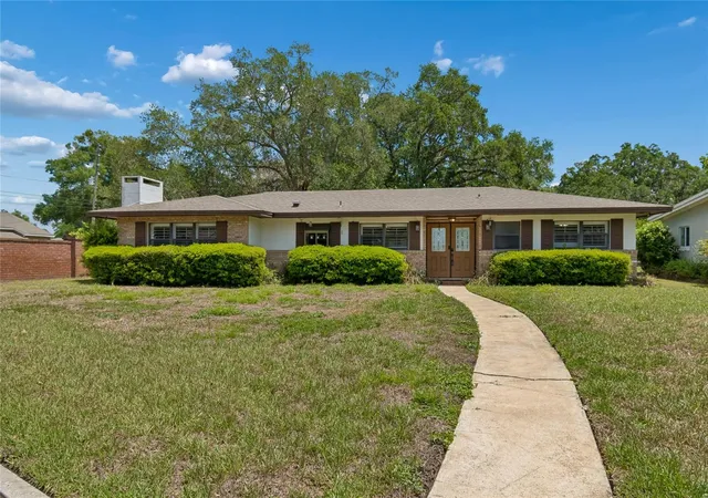 Photo 1 of Single family home for sale at 4801 Big Oaks Ln, Orlando, FL 32806 | MLS# O6399271 | Listing updated on 2026-08-27