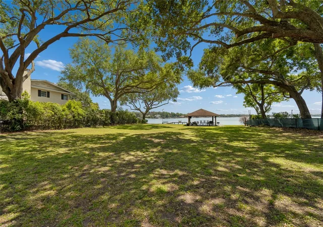 Photo 3 of Single family home for sale at 4801 Big Oaks Ln, Orlando, FL 32806 | MLS# O6399271 | Listing updated on 2026-08-27