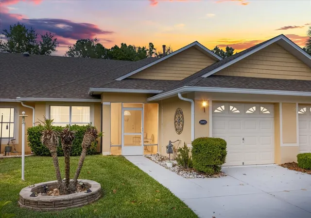 Photo 1 of Single family home for sale at 26921 White Plains Way, Leesburg, FL 34748 | MLS# G5111039 | Listing updated on 2026-08-12
