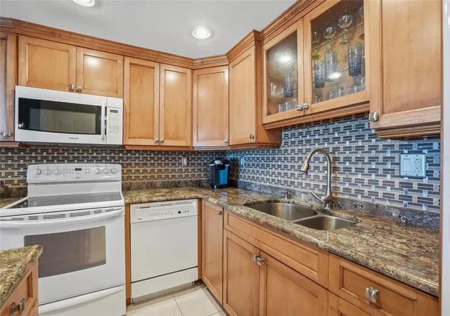 Homes for sale in St Pete Beach, FL | 420 64Th Ave #602, St Pete Beach, FL 33706 | MLS# TB8497904