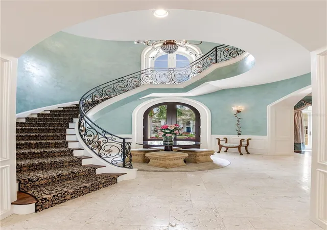 3rd image of 52 Ladoga Ave, Tampa, FL 33606 | MLS# TB8497912