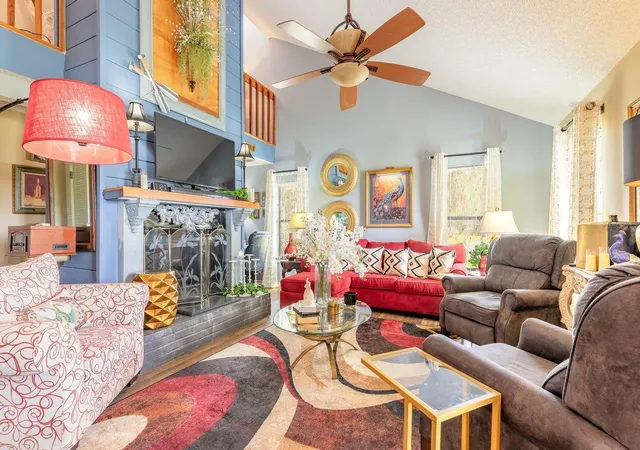 Photo 5 of Single family home for sale at 3130 Royal Palm Dr, Edgewater, FL 32141 | MLS# NS1087953 | Listing updated on 2026-09-04