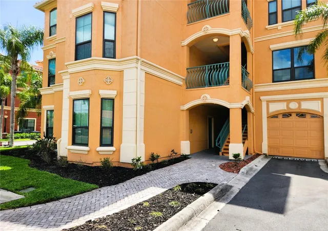 Homes for sale in Clearwater, FL | 2733 Via Cipriani, Clearwater, FL 33764