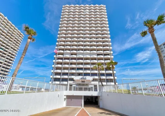 Photo 1 of Condo for sale at 2828 N Atlantic Ave #303, Daytona Beach, FL 32118 | MLS# V4948518 | Listing updated on 2026-10-06