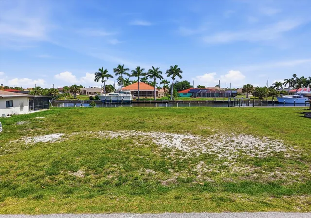Photo 3 of Land for sale at 108 Sinclair St Se, Port Charlotte, FL 33952 | MLS# C7524882 | Listing updated on 2026-10-09