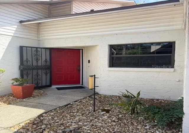 2nd image of 823 Long Meadow Ct, Port Orange, FL 32127 | MLS# TB8497974