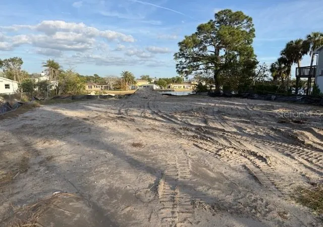 2nd image of 5250 Miller Bayou Dr, Port Richey, FL 34668 | MLS# W7884856