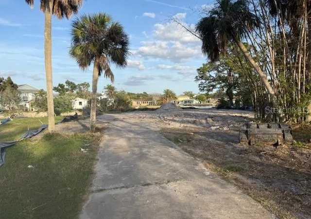 5th image of 5250 Miller Bayou Dr, Port Richey, FL 34668 | MLS# W7884856