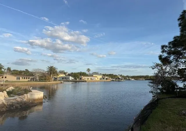 10th image of 5250 Miller Bayou Dr, Port Richey, FL 34668 | MLS# W7884856