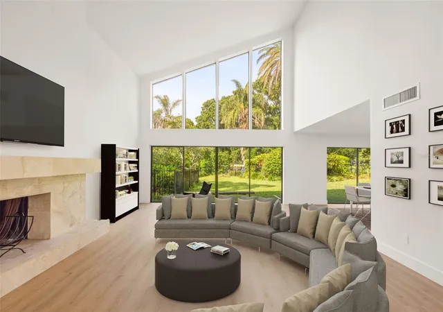 5th image of 2668 Concorde Ct, Clearwater, FL 33761 | MLS# TB8497991