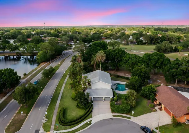 97th image of 2668 Concorde Ct, Clearwater, FL 33761 | MLS# TB8497991