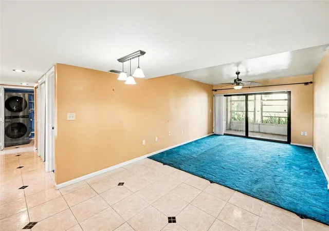Listing Photo 4 - Condo for sale in building located at 10755 Vlg Clb Cir N, ST PETERSBURG, FL 33716 - Unit #101