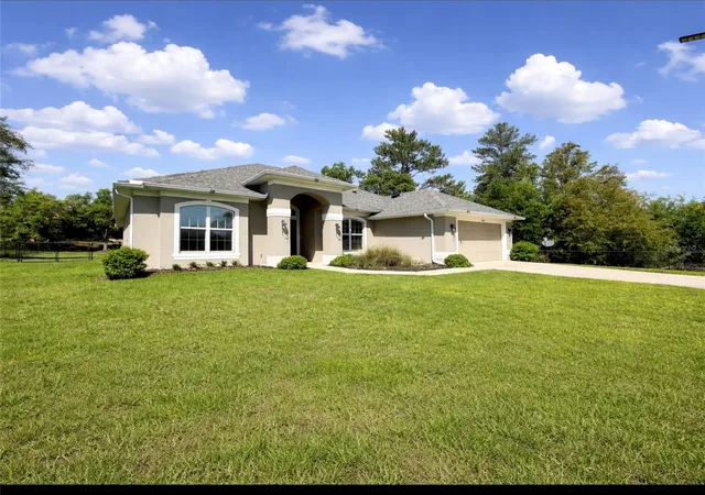 Photo 3 of Single family home for sale at 9832 Sw 46th Court, Ocala, FL 34476 | MLS# OM722842 | Listing updated on 2026-06-09