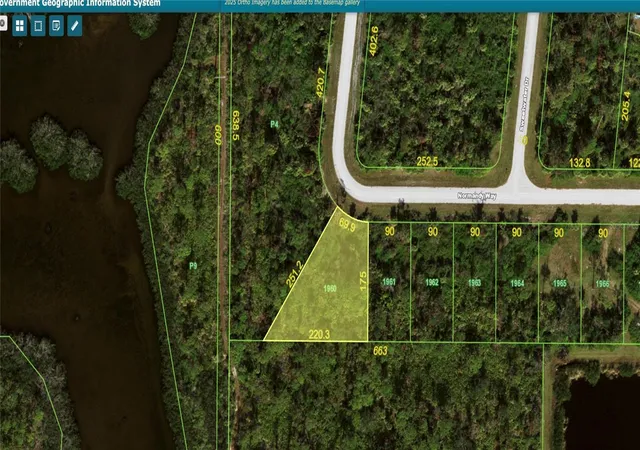 2nd image of 121 Normandy Wy, Rotonda West, FL 33947 | MLS# S5147884