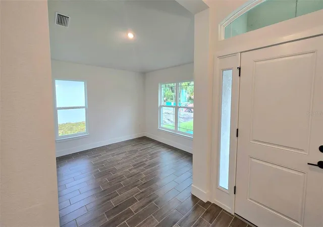 5th image of 5800 Shaffer Ave, North Port, FL 34291 | MLS# A4690152
