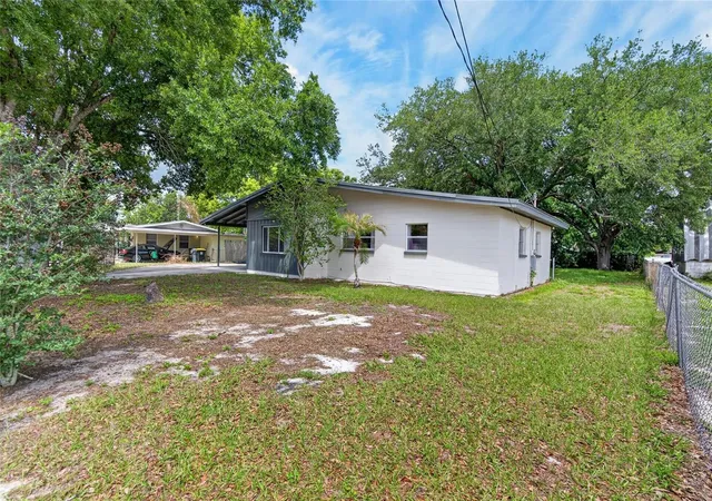 Single family home for sale at 113 6th Jpv St, WINTER HAVEN, FL 33880 | MLS# TB8498029