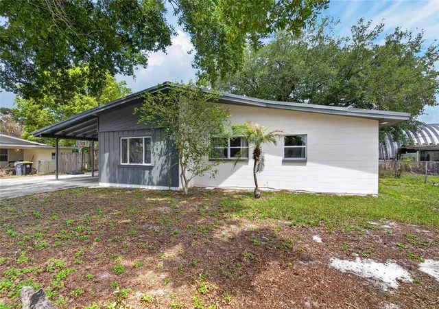 2nd image of 113 6th Jpv St, Winter Haven, FL 33880 | MLS# TB8498029