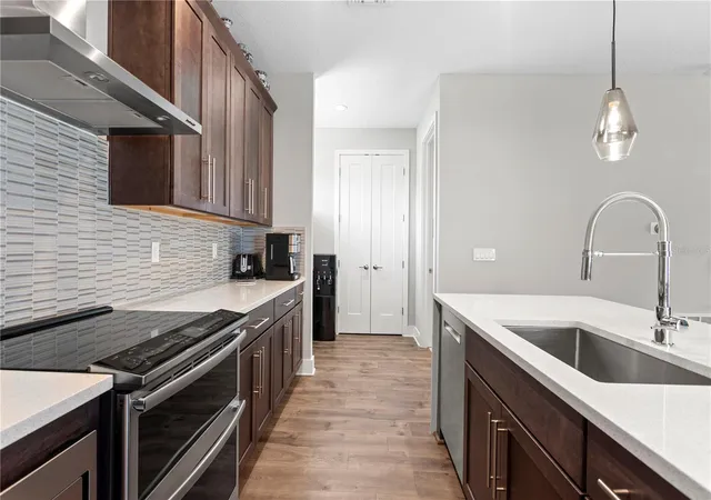 Photo 3 of Townhouse for sale at 2521 11th Place N, Saint Petersburg, FL 33713 | MLS# TB8498034 | Listing updated on 2026-09-01
