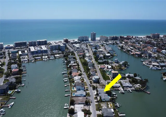 Photo 2 of Single family home for sale at 308 173rd Avenue E, North Redington Beach, FL 33708 | MLS# TB8498042 | Listing updated on 2026-09-14