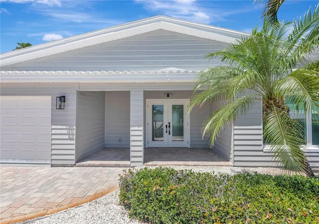 Photo 3 of Single family home for sale at 308 173rd Avenue E, North Redington Beach, FL 33708 | MLS# TB8498042 | Listing updated on 2026-09-14