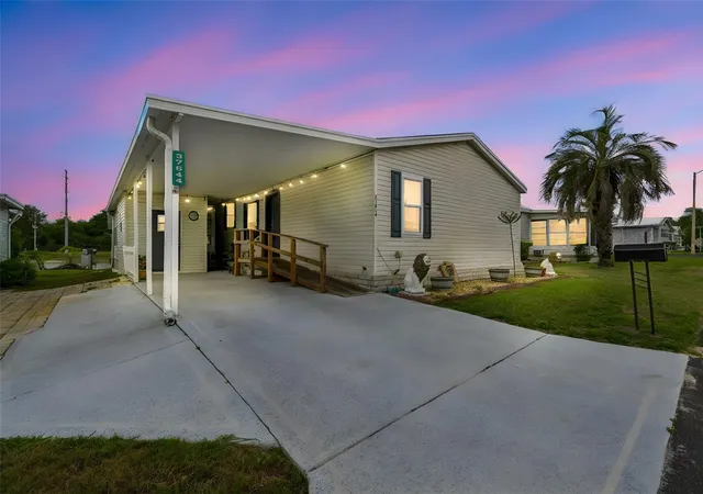 2nd image of 37644 Pinata Ave, Zephyrhills, FL 33541 | MLS# TB8498043