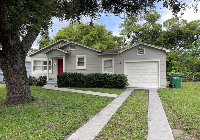 2nd image of 303 S Audubon Ave, Tampa, FL 33609 | MLS# TB8498054
