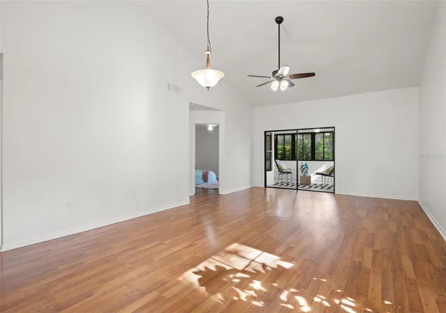 5th image of 2668 Bentley Dr, Palm Harbor, FL 34684 | MLS# TB8498063