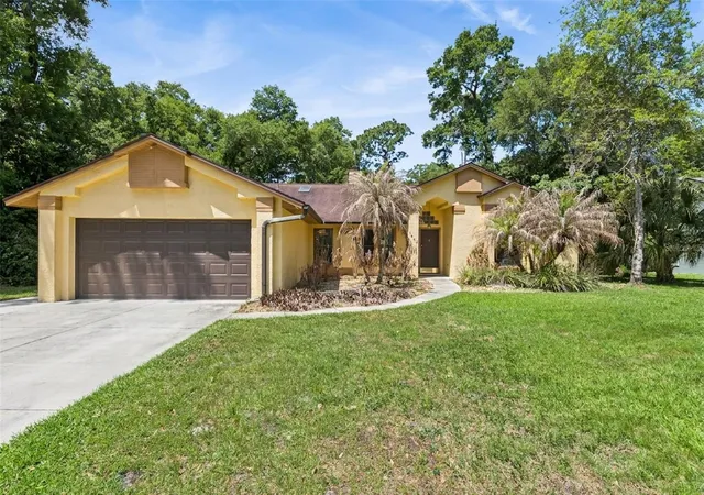 1st image of 1462 Deer Lake Cir, Apopka, FL 32712 | MLS# O6399433