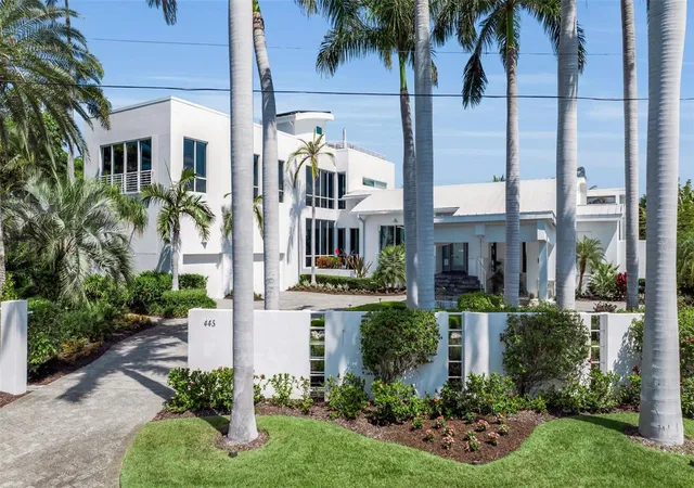 Single family home for sale at 445 Mckinley Dr, SARASOTA, FL 34236 | MLS# A4690180