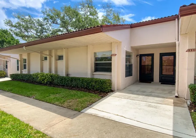 Single family home for sale at 1125 Montrose Pl, DUNEDIN, FL 34698 | MLS# TB8498092